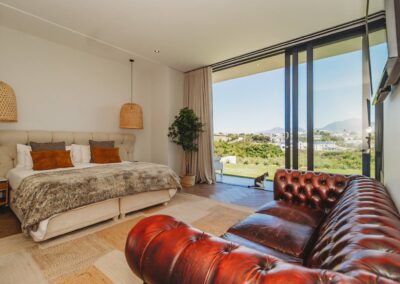 Beautiful Modern 5-Bedroom Guest House situated in Kingswood Estate, George, Western Cape, South Africa.