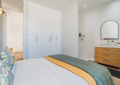 Beautiful Modern 5-Bedroom Guest House situated in Kingswood Estate, George, Western Cape, South Africa.